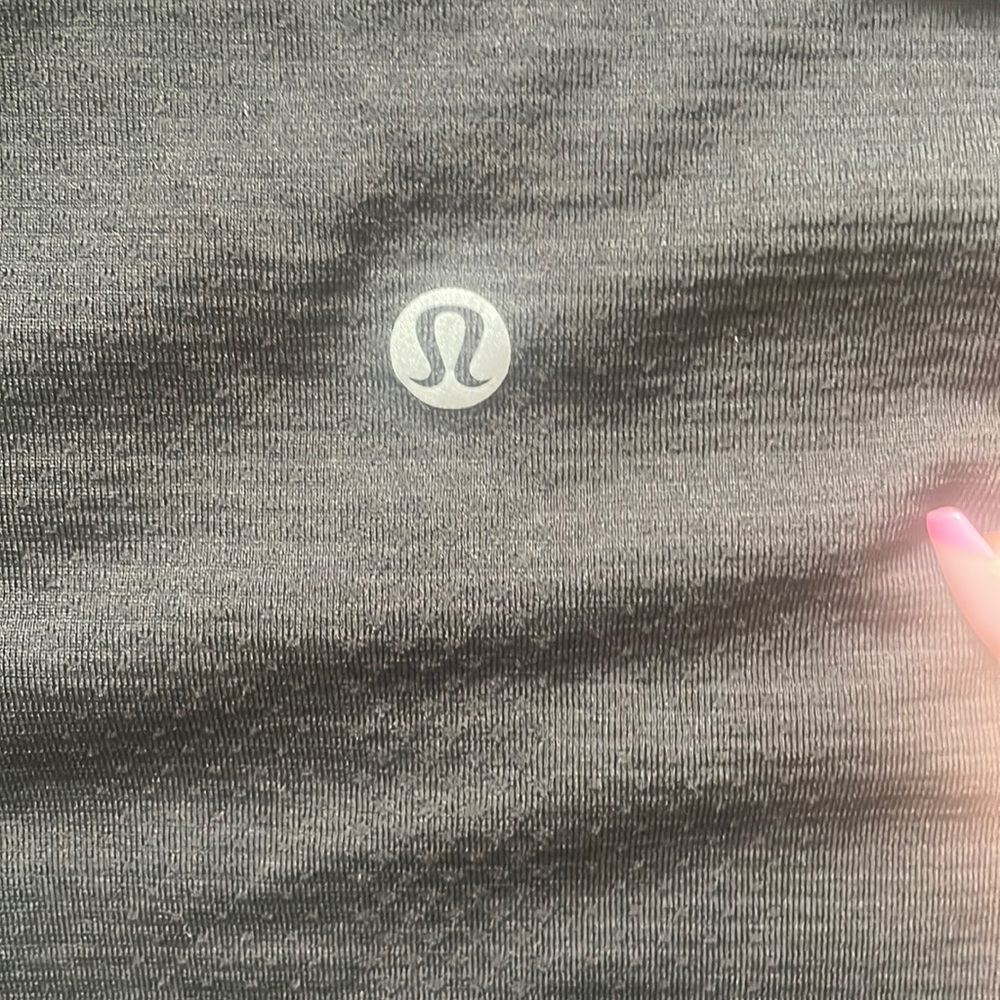 lulu lemon swiftly tech tshirt